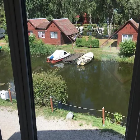 Stanica Wodna Holiday park Dzwirzyno