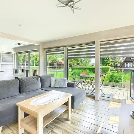 Stanica Wodna * Дзвижино