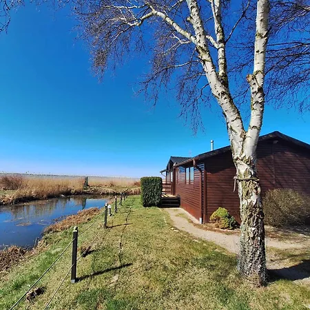 Stanica Wodna * Дзвижино